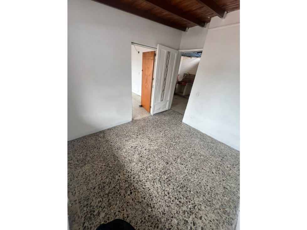 SE VENDE APARTAMENTO EN CASTILLA — foto 6