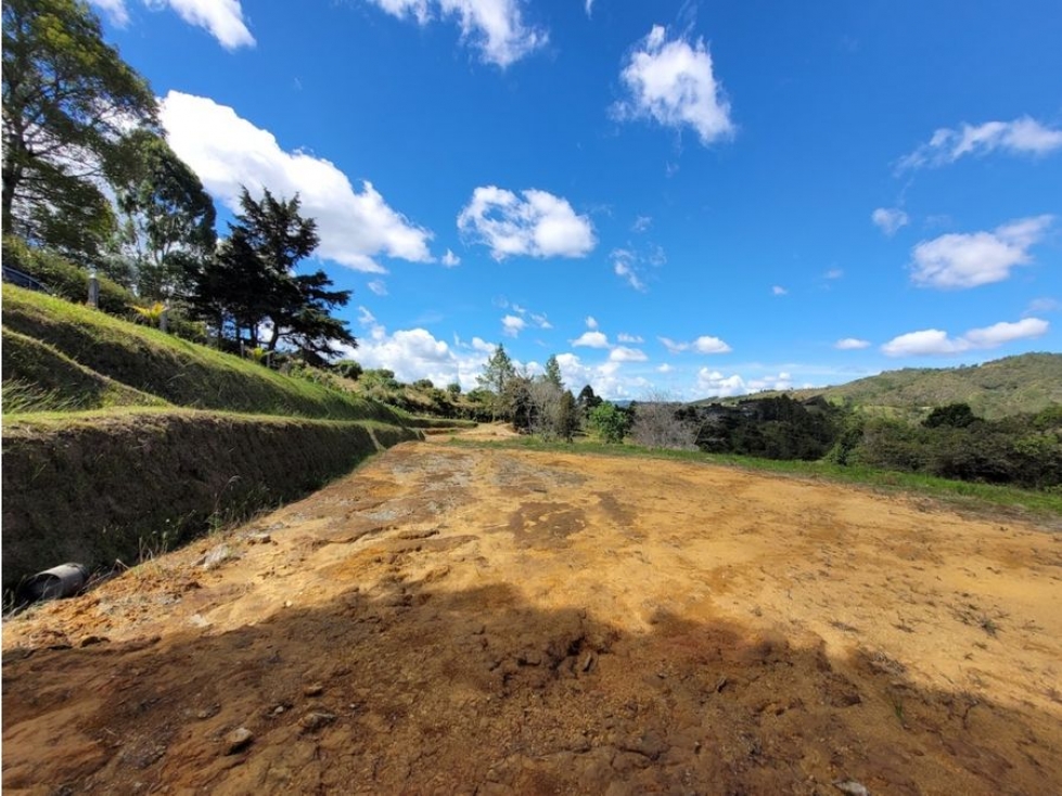 SE VENDE LOTE EN GUARNE VEREDA YOLOMBAL — foto 3