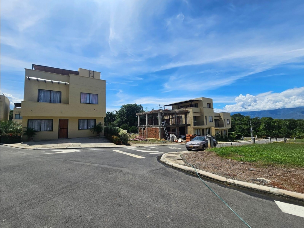 SE VENDE LOTE EN EL CONDOMINIO ESTAMBUL, SOPETRÁN — foto 3