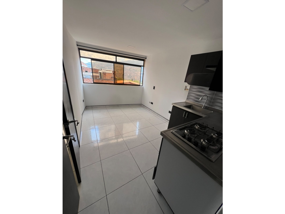 SE ARRIENDA APARTAMENTO EN LA AVENIDA 80, ROBLEDO. — foto 6