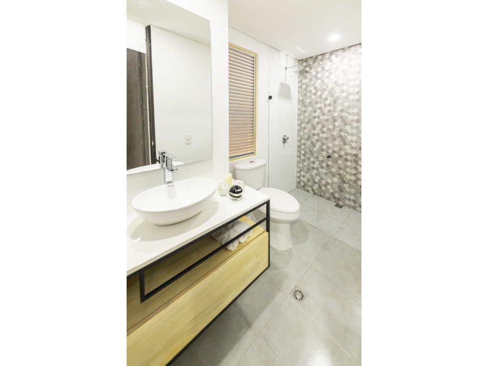 VENTA NUEVO APARTAMENTO / Laureles — foto 3