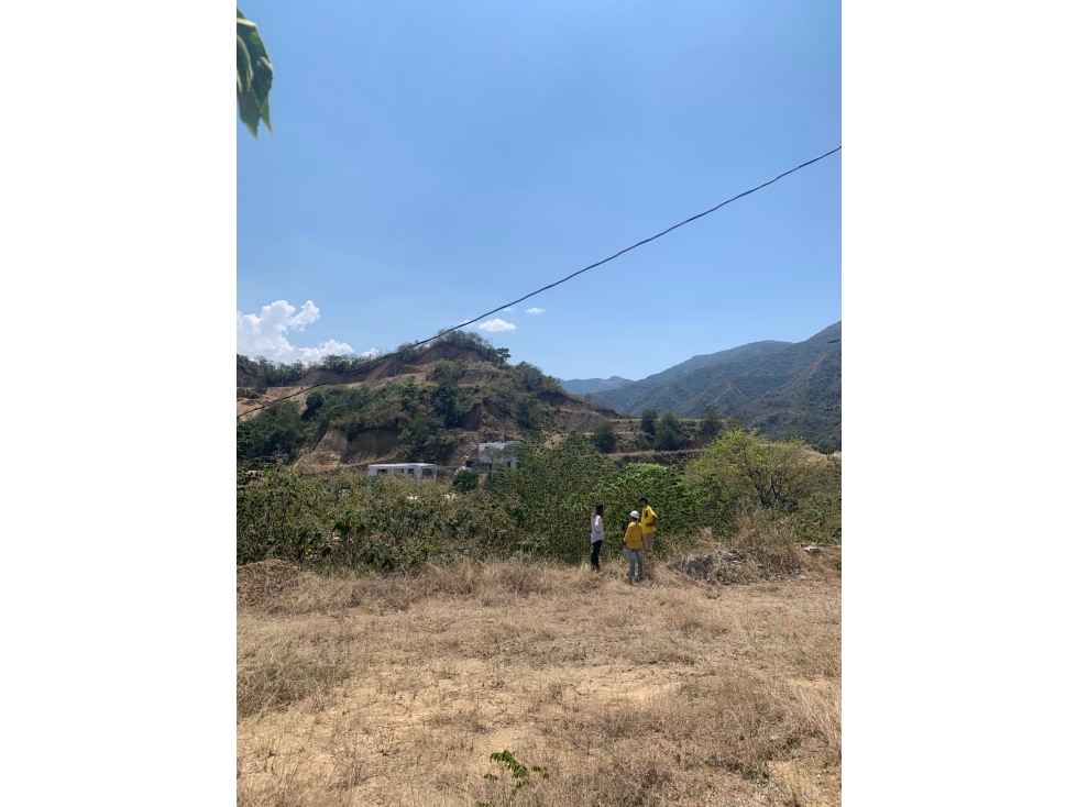 VENTA LOTE en cesion de derechos/ SOPETRAN — foto 3