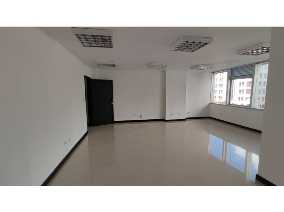 Alquiler oficina Centro, Manizales COD 9005181 — foto 4