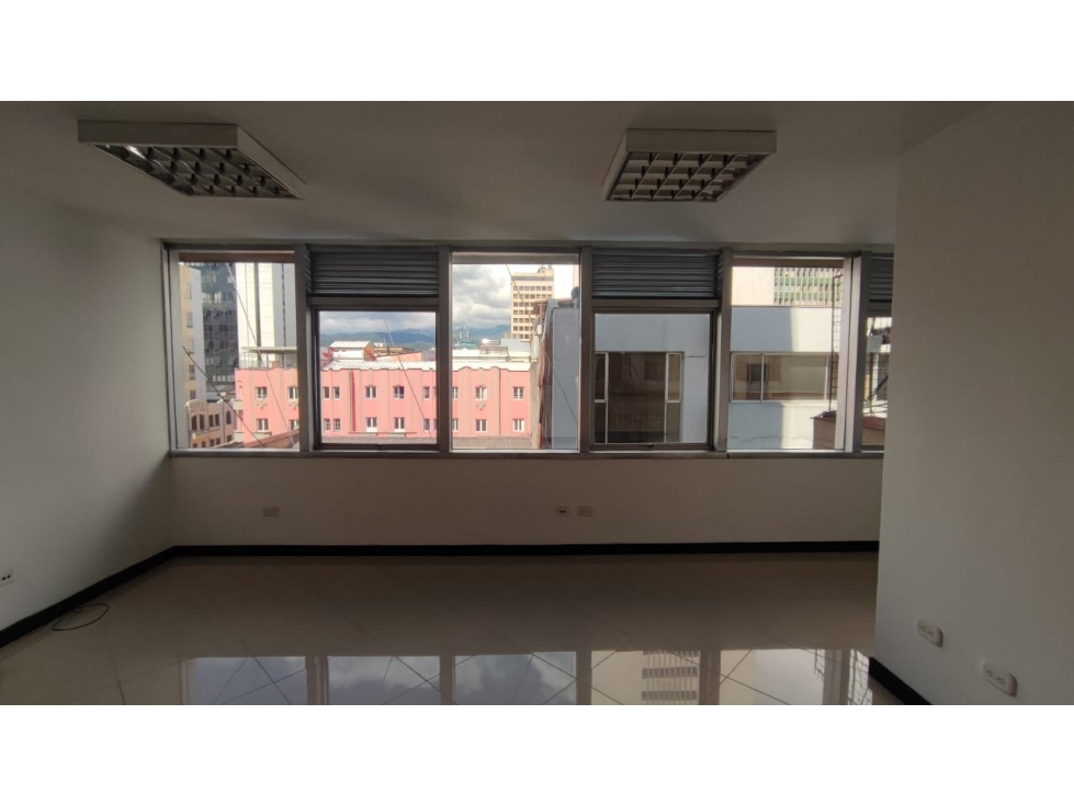 Alquiler oficina Centro, Manizales COD 9005181 — foto 6