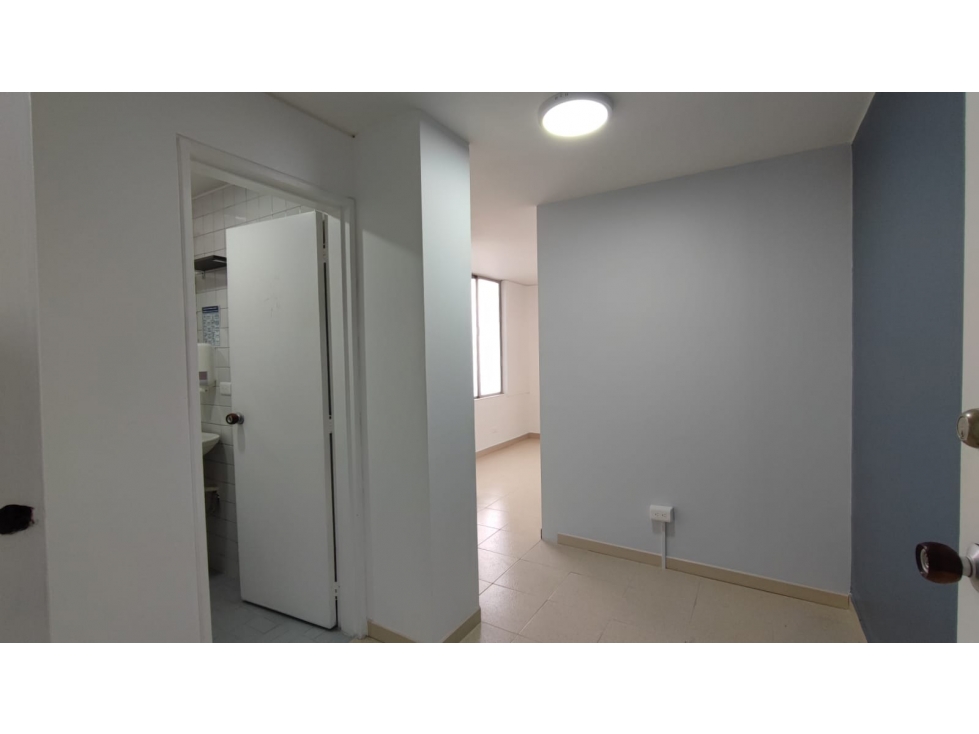 Venta Consultorio Avenida Paralela Manizales Cod. 7294074 - 6