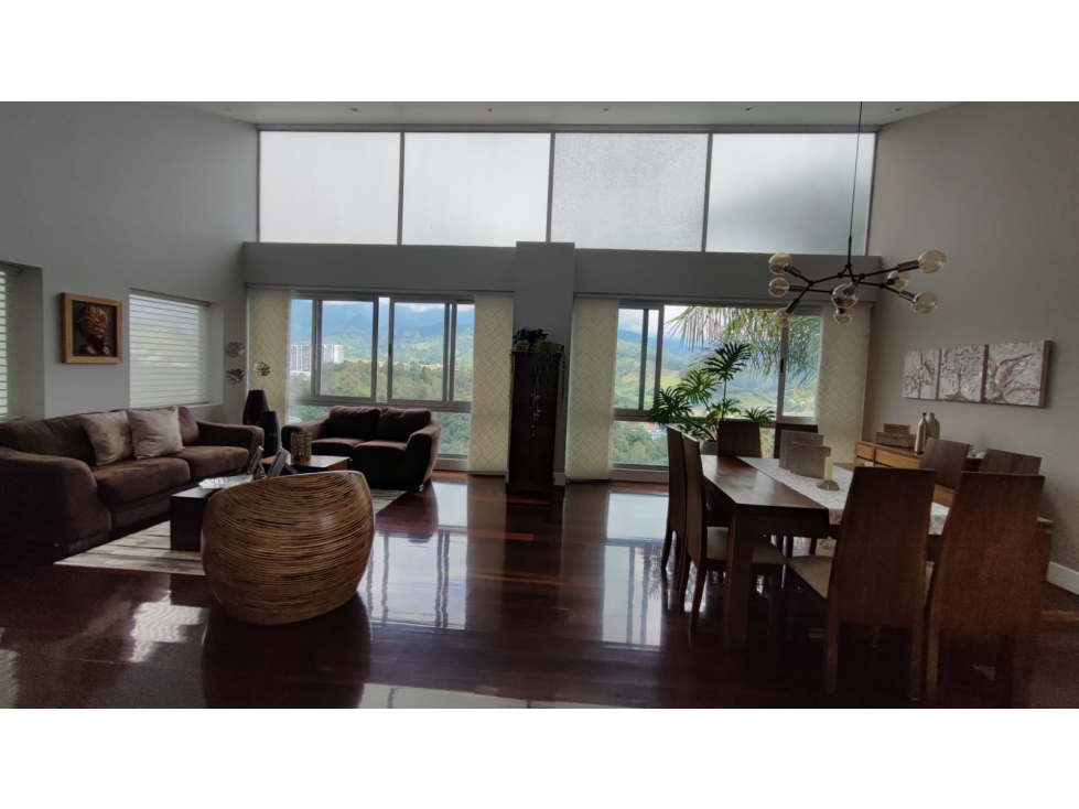 Venta casa, El Trebol Manizales. COD.9435619