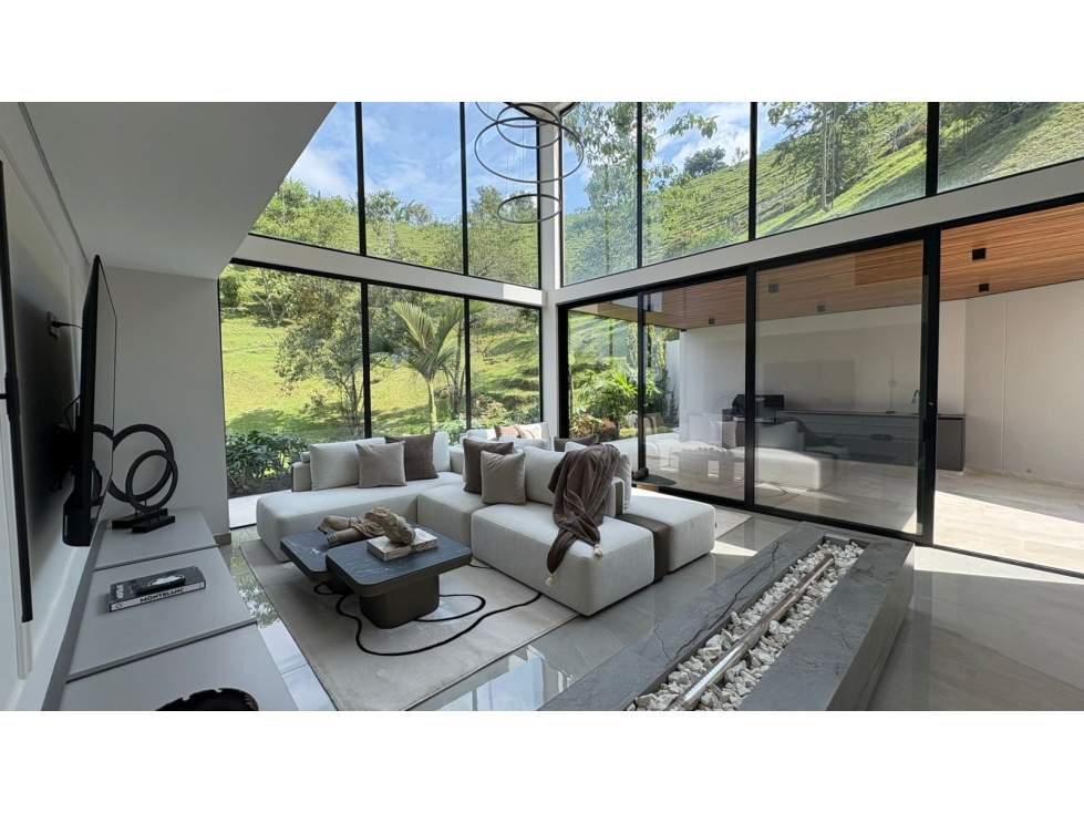 Venta Casa en Conjunto San Marcel, Manizales. Cod 9836481