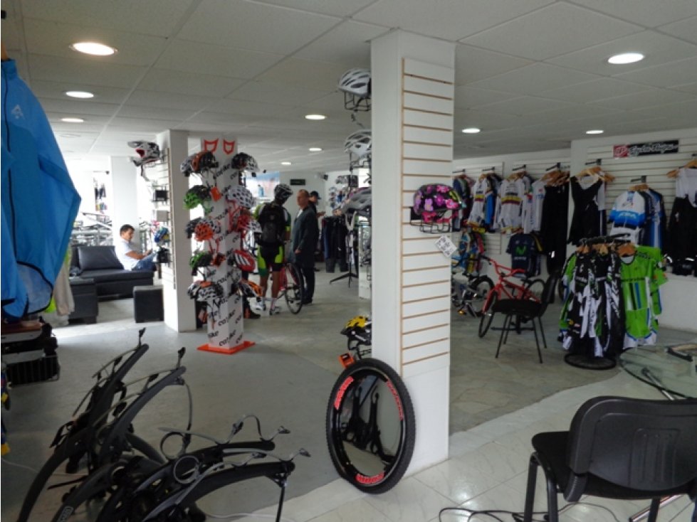 Venta Casa, Avenida Santander, Manizales. COD. 477144 - 2