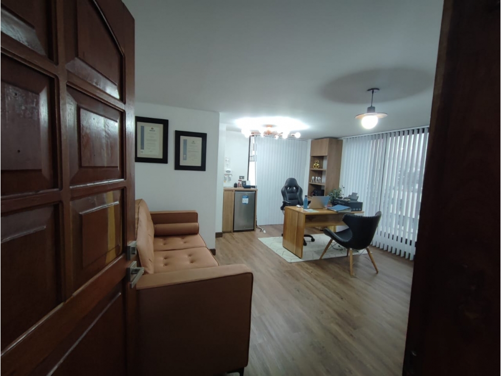 Vendo consultorio la Arboleda, Manizales COD. 9655133