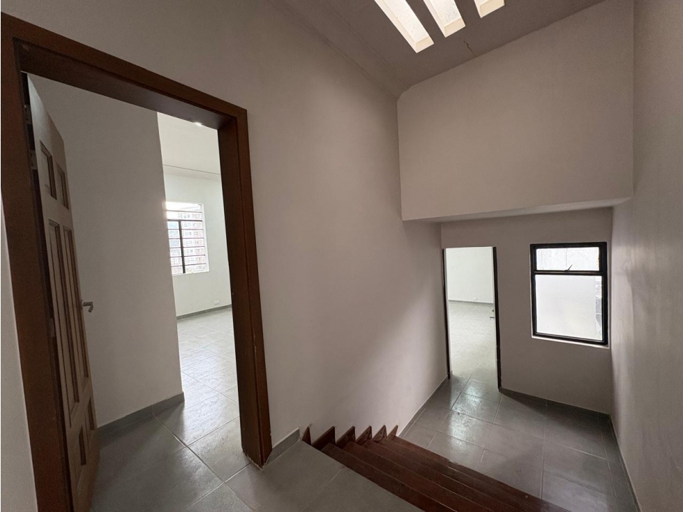 Alquiler local Avenida Santander, Manizales COD 8990957 — foto 6