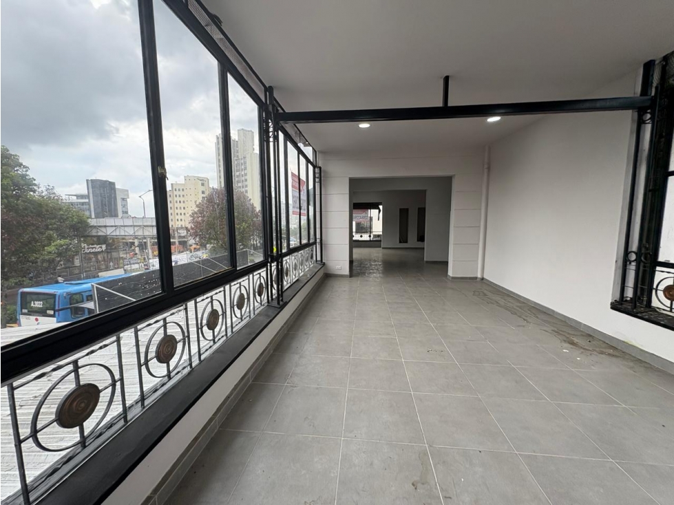 Alquiler local Avenida Santander, Manizales COD 8990957 — foto 2