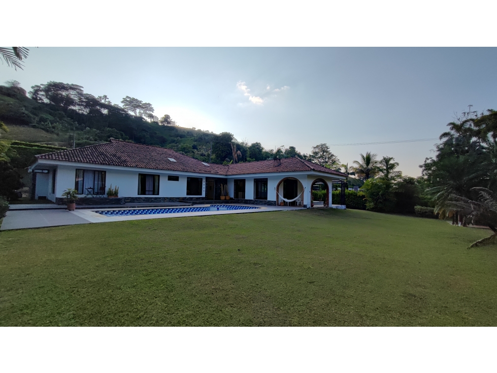 Venta Casa Campestre San Bernardo del Viento, Manizales, Cod. 7228052