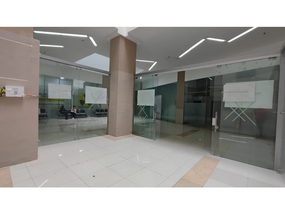 Venta Local Avenida Santander, Manizales COD 7376644