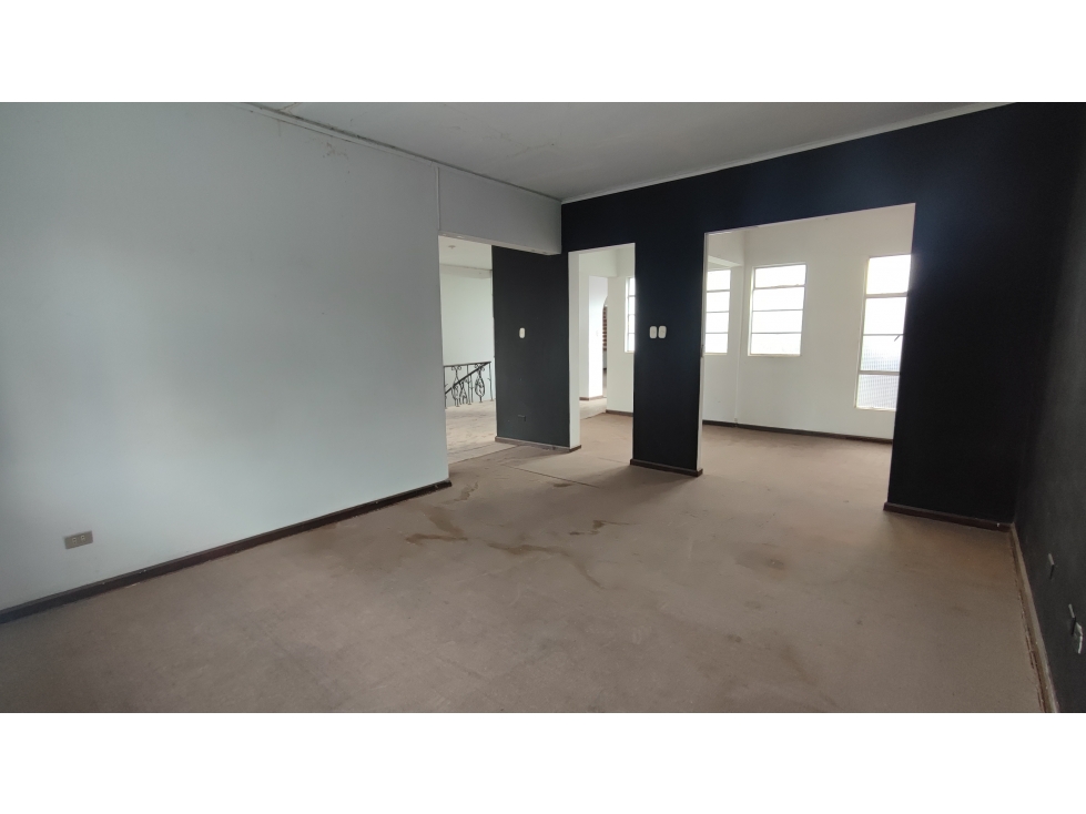 Alquiler Casa Comercial en Avenida Santander, Manizales cód. 7694620 - 6
