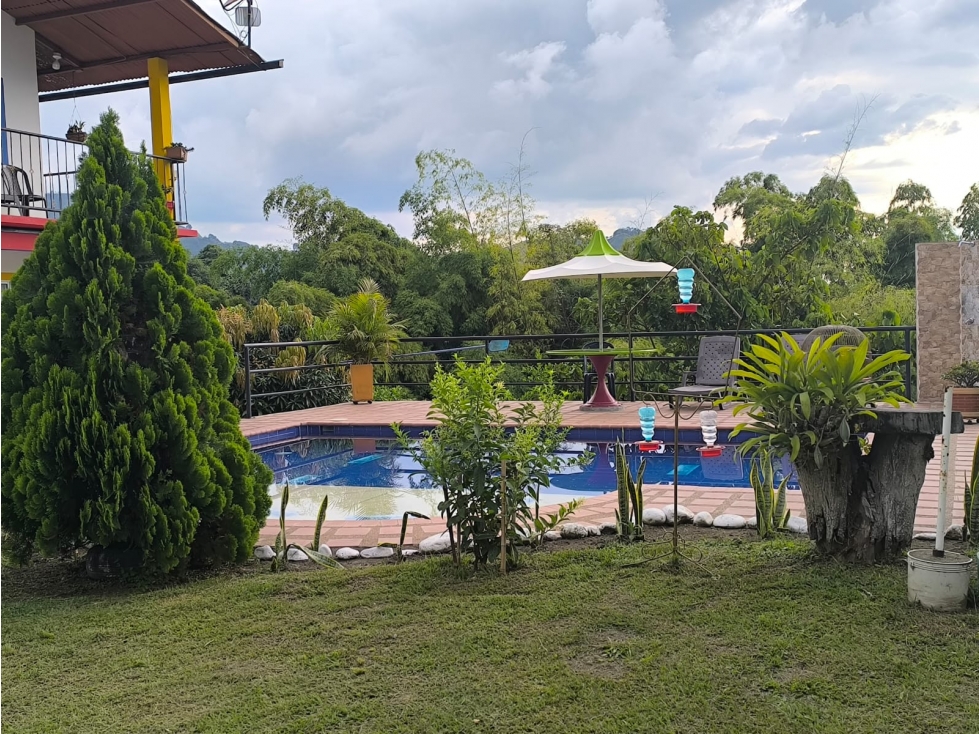 Venta casa campestre en Vereda los Cuervos Villamaría COD 8621092 - 5