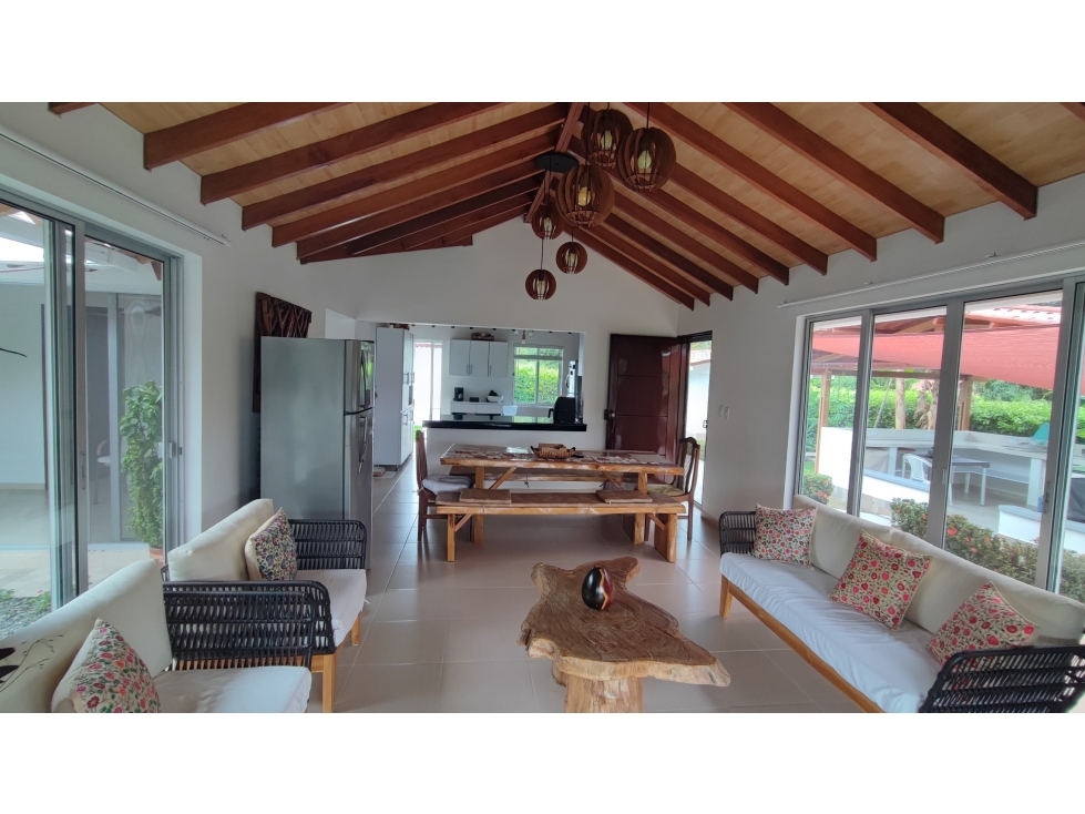 Venta Casa Campestre,Tres Puertas, Manizales. COD. 7436313
