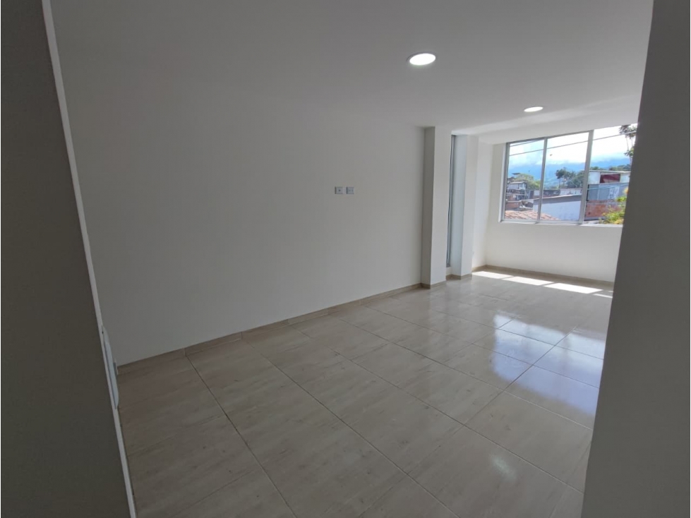 Venta Apartamento Centro Villamaría, COD. 9580782