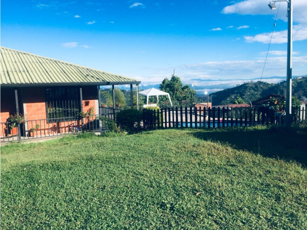Venta Finca en la Vereda Llanitos, Villamaría Código 4301748 - 4