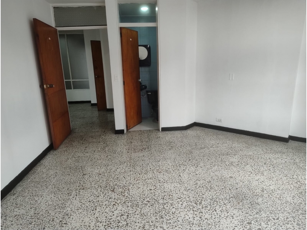 Alquiler Oficina Centro, Manizales Cod. 7632694 — foto 2
