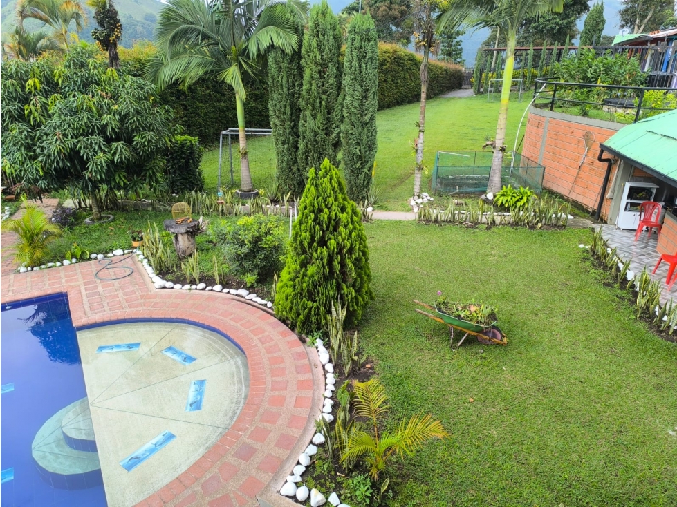 Venta casa campestre en Vereda los Cuervos Villamaría COD 8621092 - 2