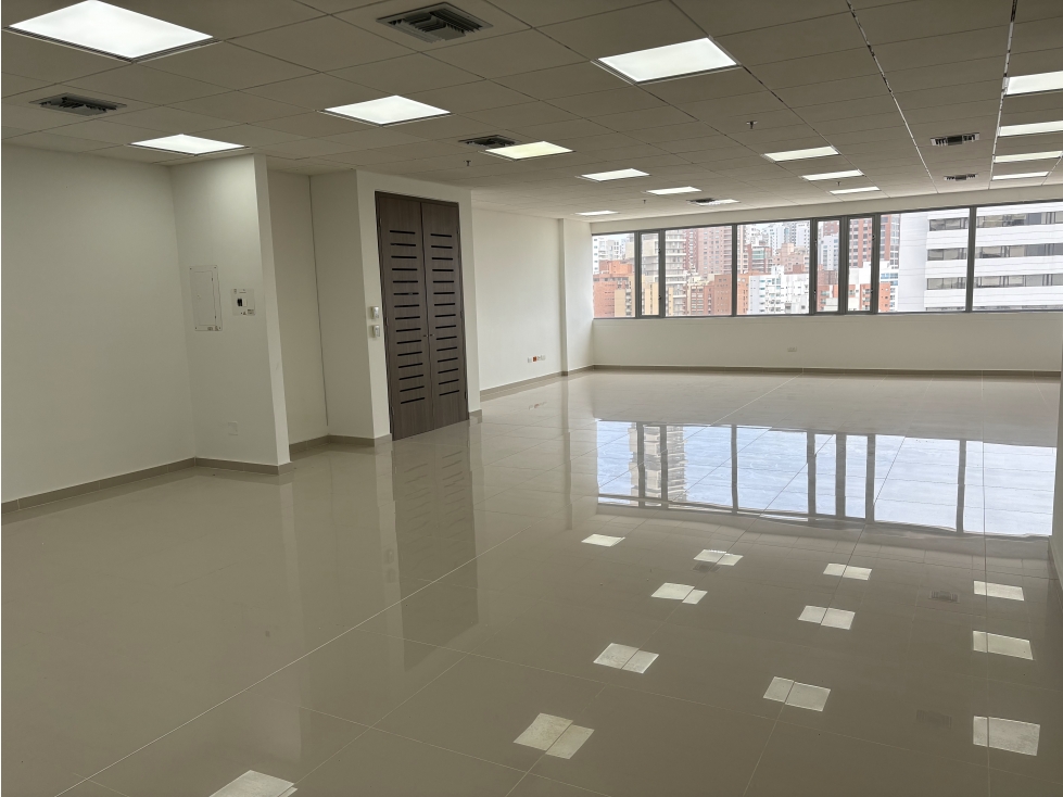 ARRIENDO OFICINA EDIFICIO AMERICAS 3 - VILLA COUNTRY — foto 3
