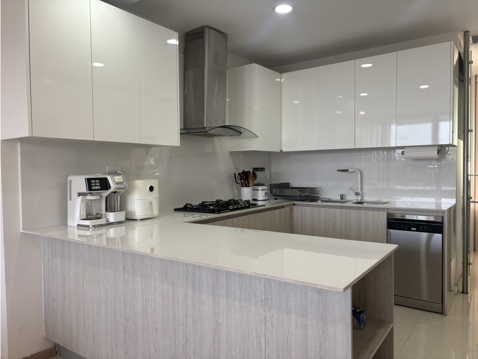 VENTA APARTAMENTO EDF VALLARTA - RIOMAR