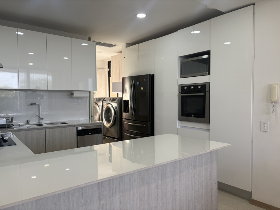 VENTA APARTAMENTO EDF VALLARTA - RIOMAR — foto 2