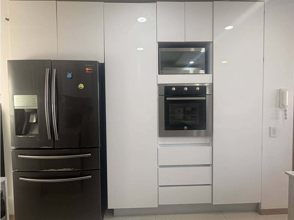 VENTA APARTAMENTO EDF VALLARTA - RIOMAR — foto 3