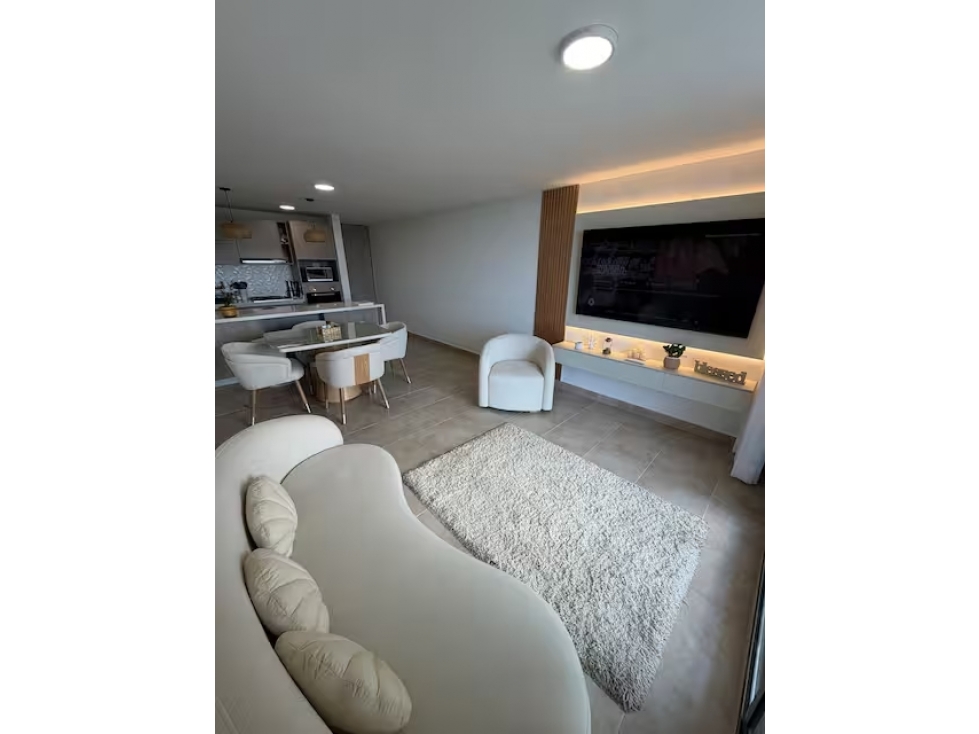 ARRIENDO APARTAMENTO AMOBLADO CONJ. MIRADOR DEL PUERTO - PTO. COLOMBIA — foto 3