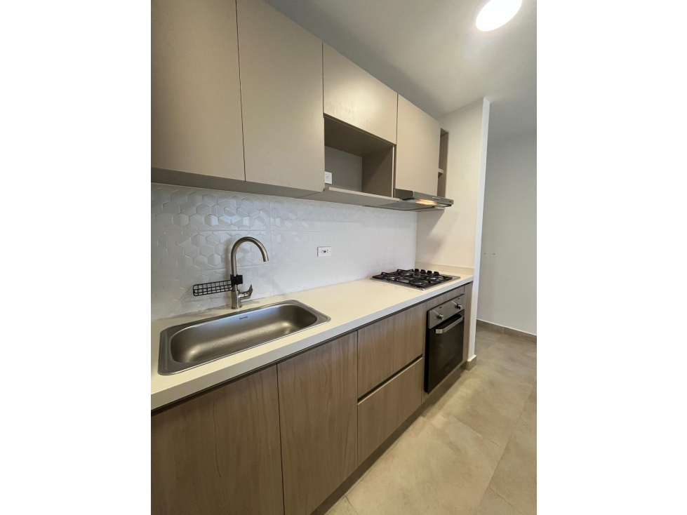 ARRIENDO APARTAMENTO CONJ. MIRADOR DEL PUERTO - PTO. COLOMBIA — foto 2