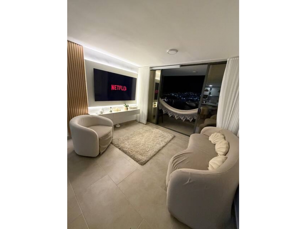ARRIENDO APARTAMENTO AMOBLADO CONJ. MIRADOR DEL PUERTO - PTO. COLOMBIA — foto 2