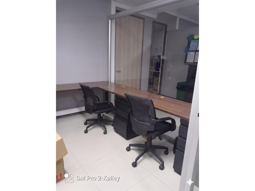 ARRIENDO OFICINA AMOBLADA EDIFICIO GREEN TOWERS - VILLA COUNTRY — foto 4
