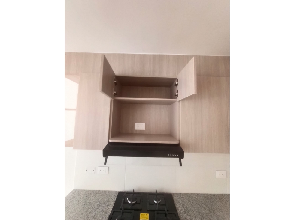 ARRIENDO APARTAMENTO CONJ. MALLORCA - CIUDAD MALLORQUIN — foto 5