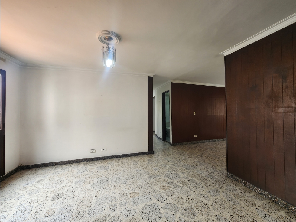Venta Apartamento para Remodelar Conquistadores Medellín — foto 2