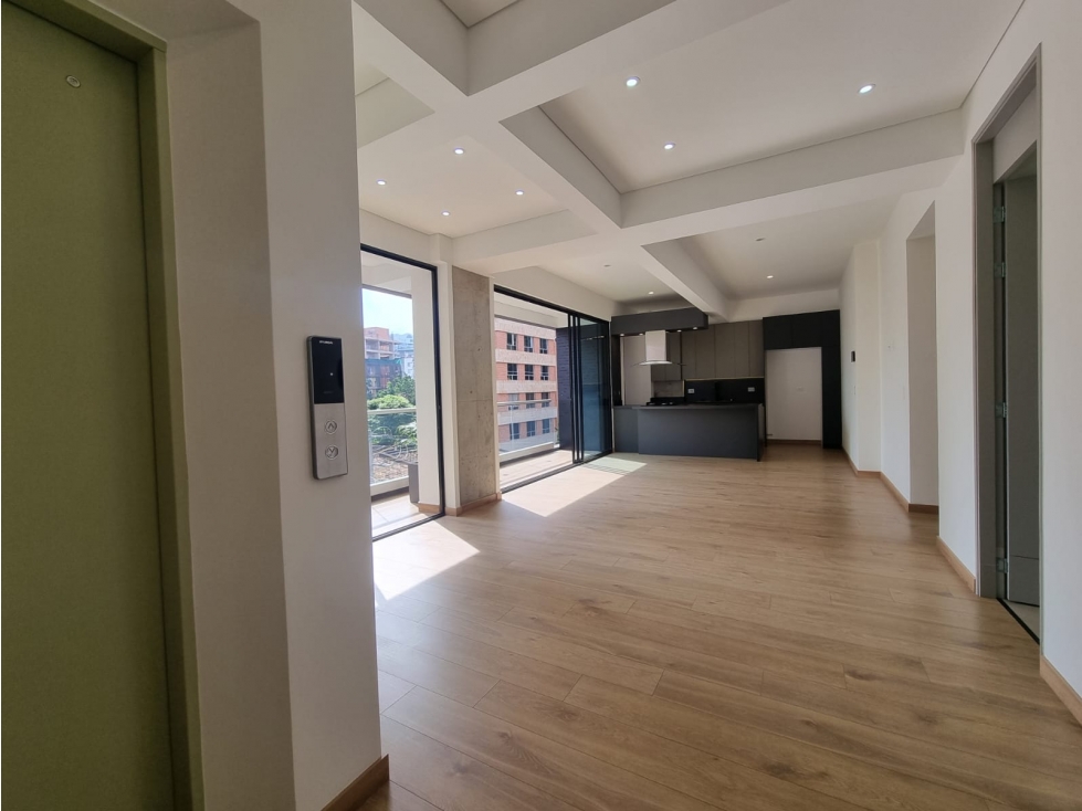 Vendo Lujoso Apartamento Conquistadores Medellín Airbnb — foto 2