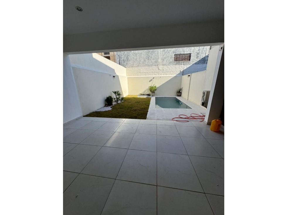 Duplex 3 Dormitorios con piscina Barrio Herrera - 2