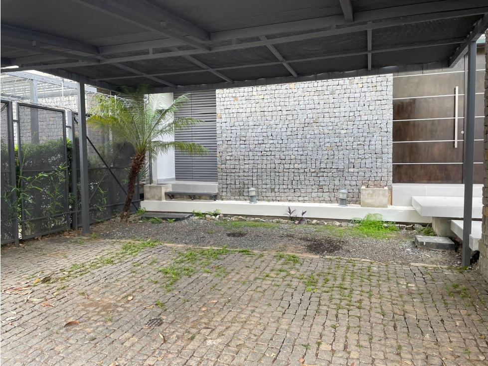 Duplex amplio y modernozona Shopping del Sol - 2