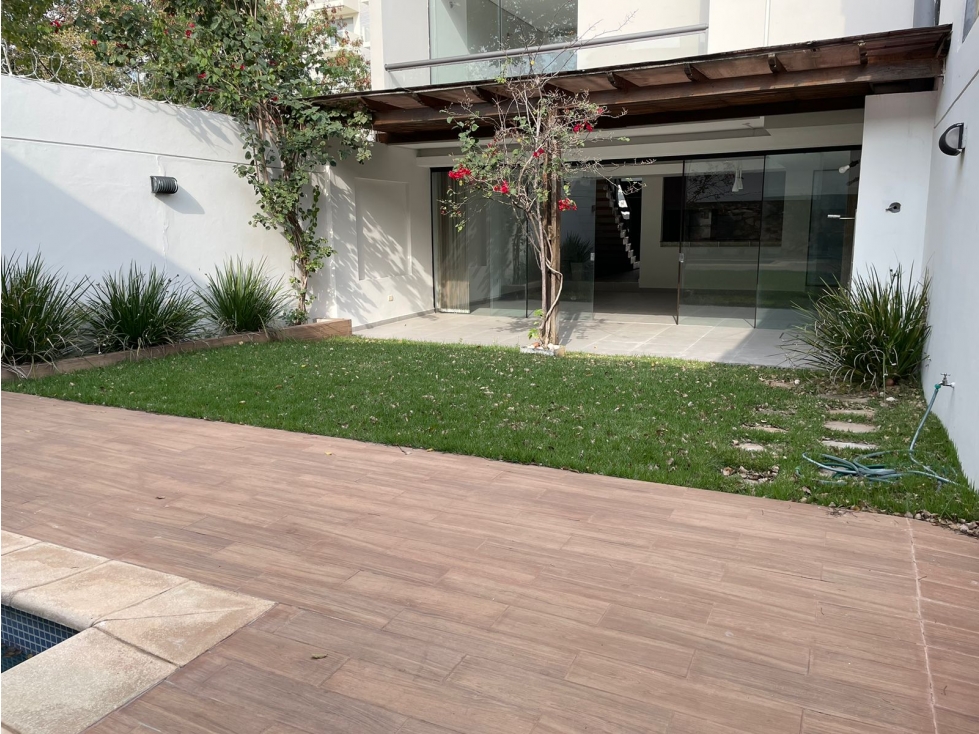 Duplex amplio y modernozona Shopping del Sol - 4