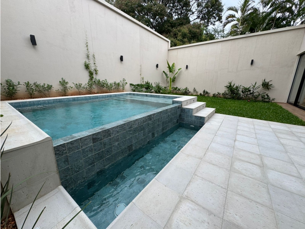 Residencia 4 Dormitorios en Suite - Mburucuya a Estrenar — foto 3