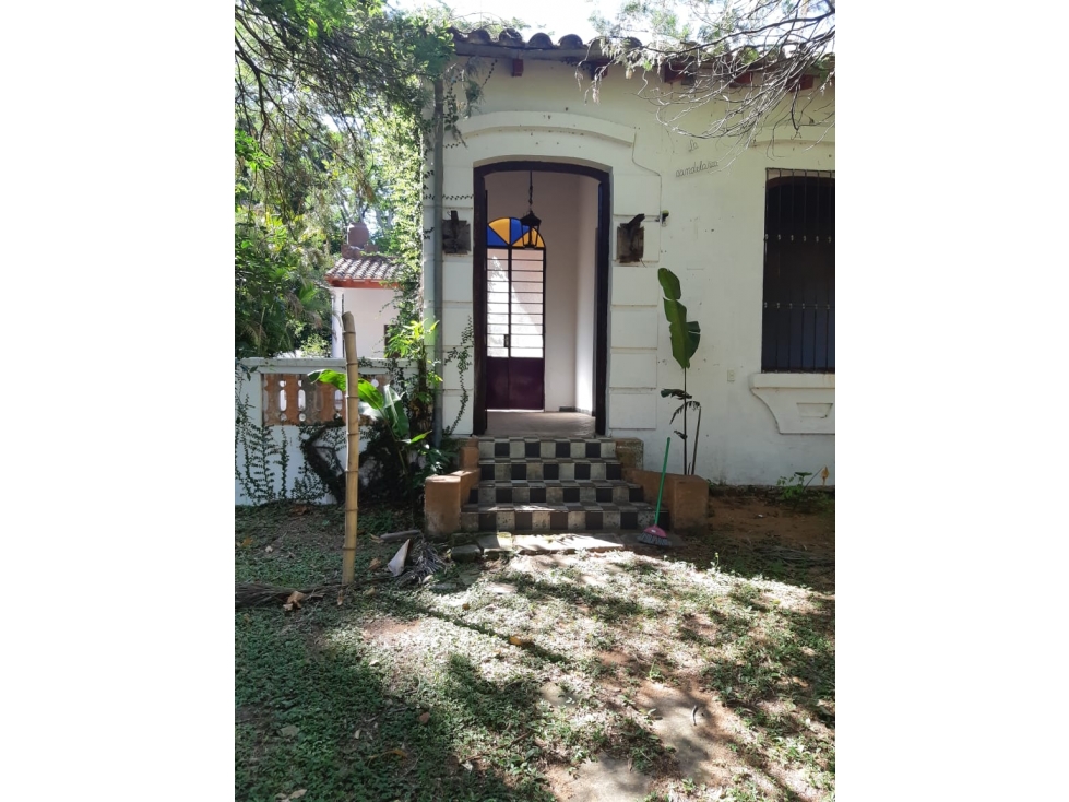 Casa Colonial En Aregua 6 Habitaciones - 4