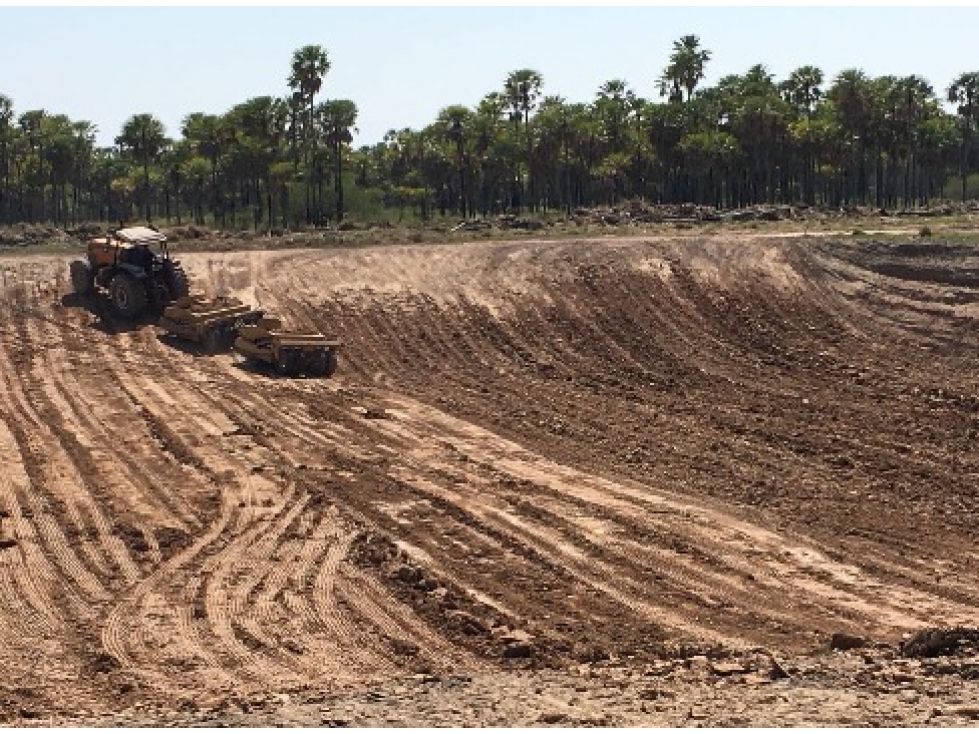 Estancia 7.500 Hectareas a 200 km de Asunción - 6