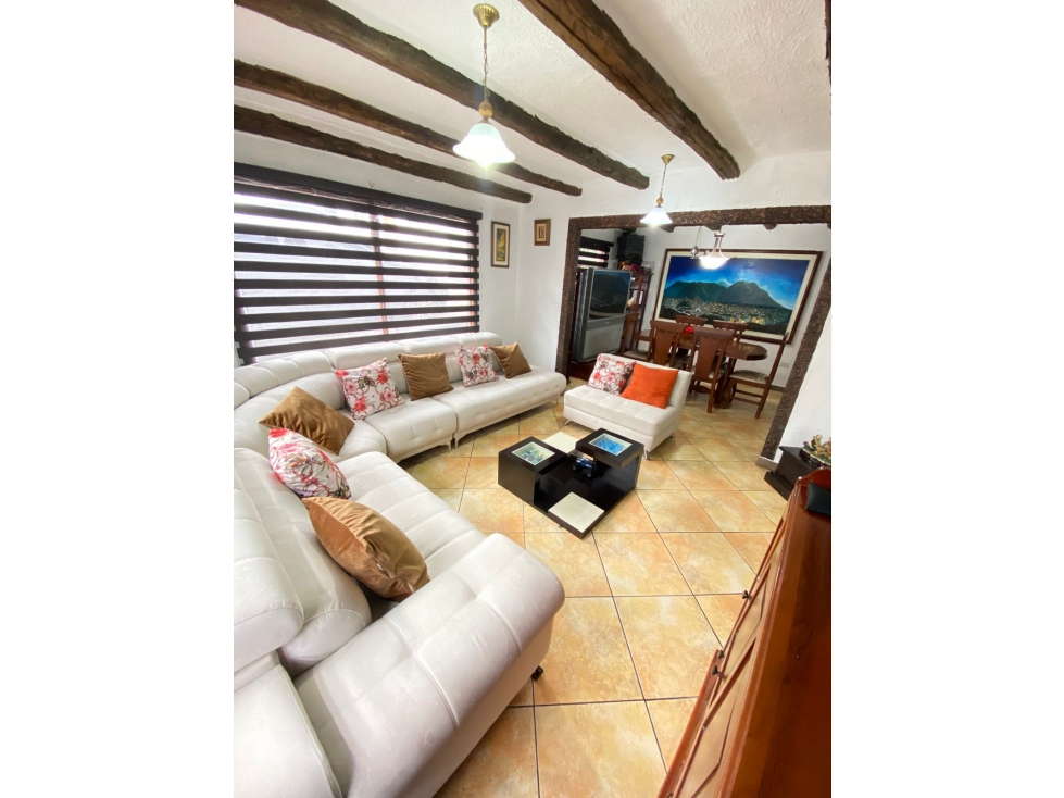 INMOPI VENDE DEPARTAMENTO CASA EN CONJUNTO CONOCOTO IPV-0055 — foto 2