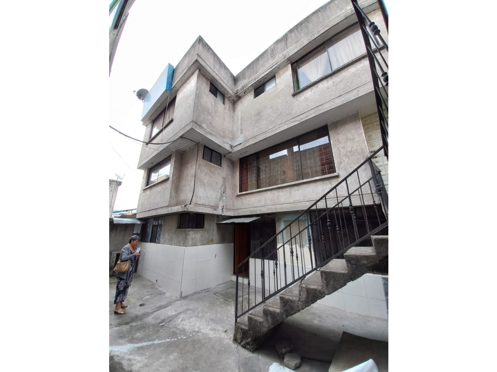 INMOPI VENDE CASA RENTERA + 2 LOCALES, PIO XII IPS 0138 - 4