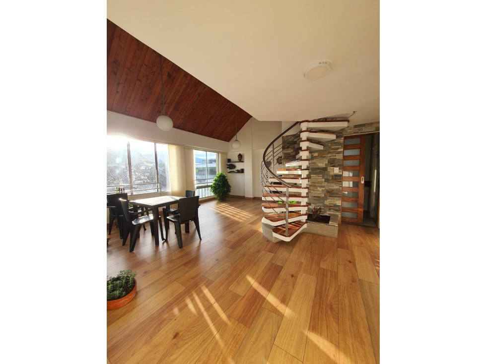 Apartamento Duplex en Venta en el Centro de Armenia