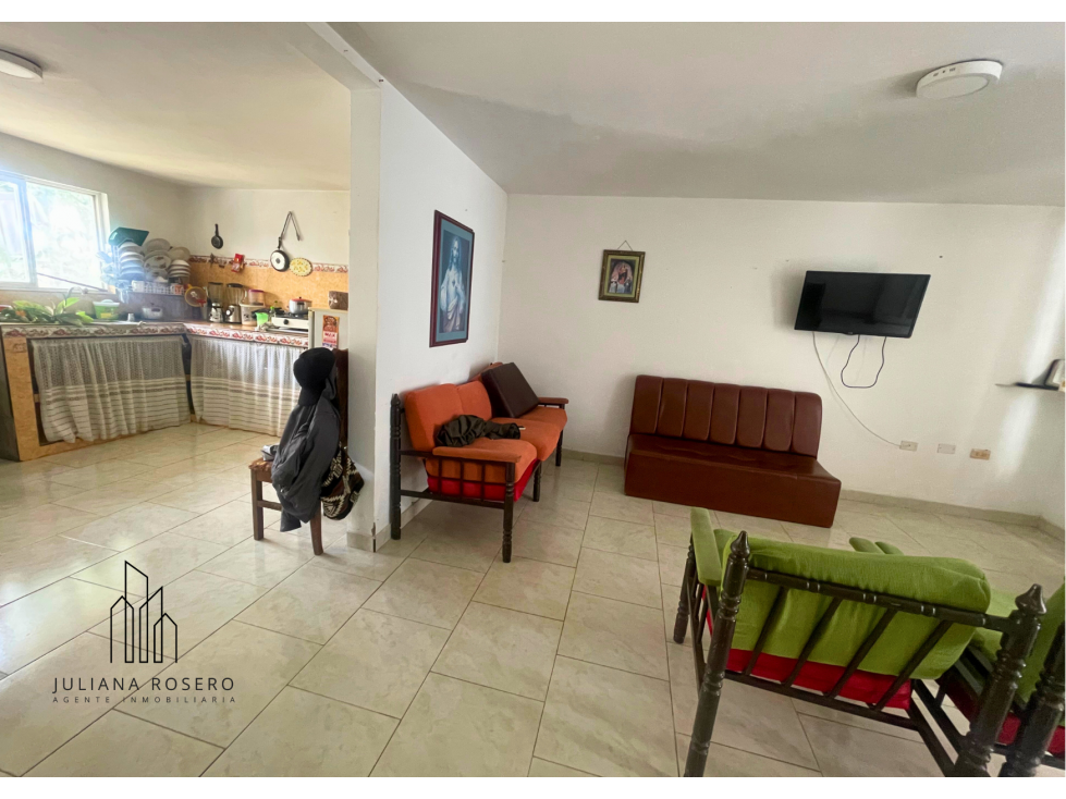 OPORTUNIDAD DE INVERSION VENDO CASA LOTE EN EL UVO (AREA 1.012M2) - 4