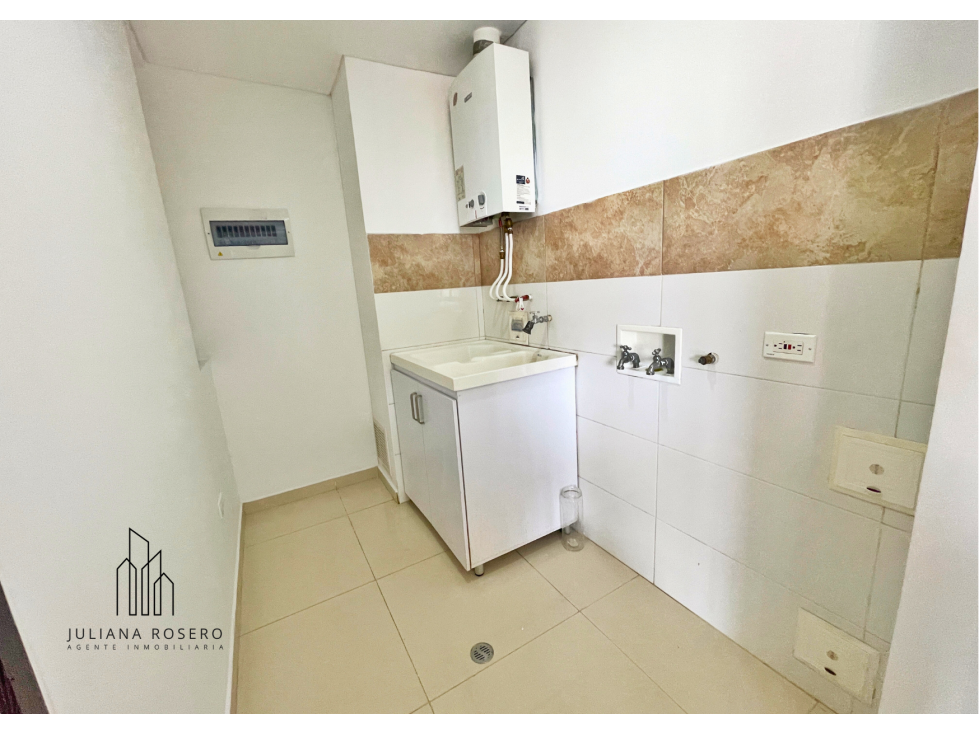 VENDO EXCLUSIVO APARTAMENTO EN CATAY - 4
