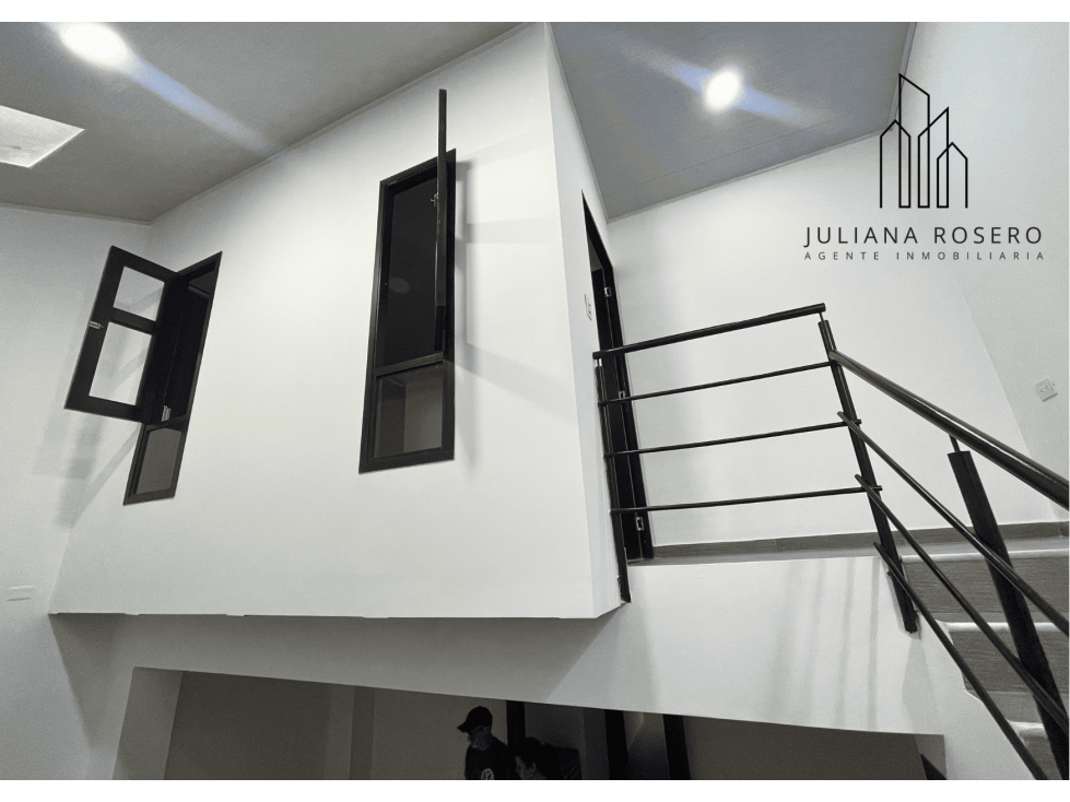 ARRIENDO CASA COMERCIAL REMODELADA EN CENTRO HISTORICO — foto 3