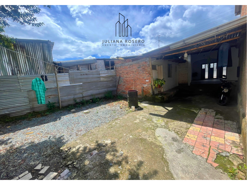 OPORTUNIDAD DE INVERSION VENDO CASA LOTE EN EL UVO (AREA 1.012M2) - 2