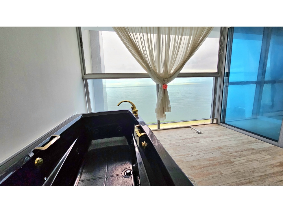 SE VENDE GRAND TOWER M.L. FRENTE AL MAR - PUNTA PACIFICA - OPORTUNIDAD — foto 3