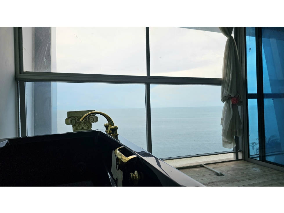 SE VENDE EN PH GRAND TOWER - PUNTA PACIFICA - MODELO ESPECIAL — foto 3